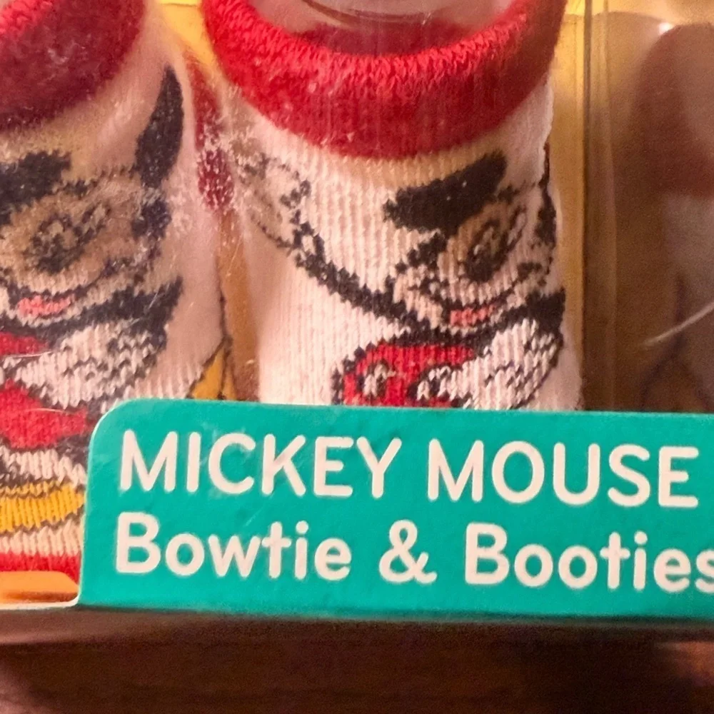 NEW! Disney Baby Mickey Mouse Kids Bowtie & Booties Set